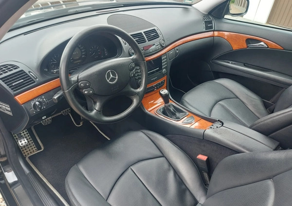 Mercedes-Benz Klasa E cena 23900 przebieg: 230000, rok produkcji 2007 z Będzin małe 46